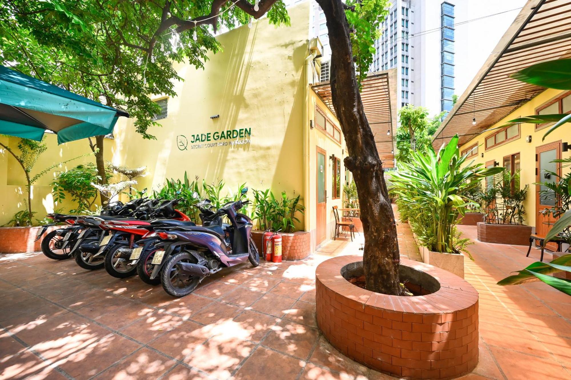 Jade Garden - Secret Courtyard In Saigon Hotel Хошимин Екстериор снимка