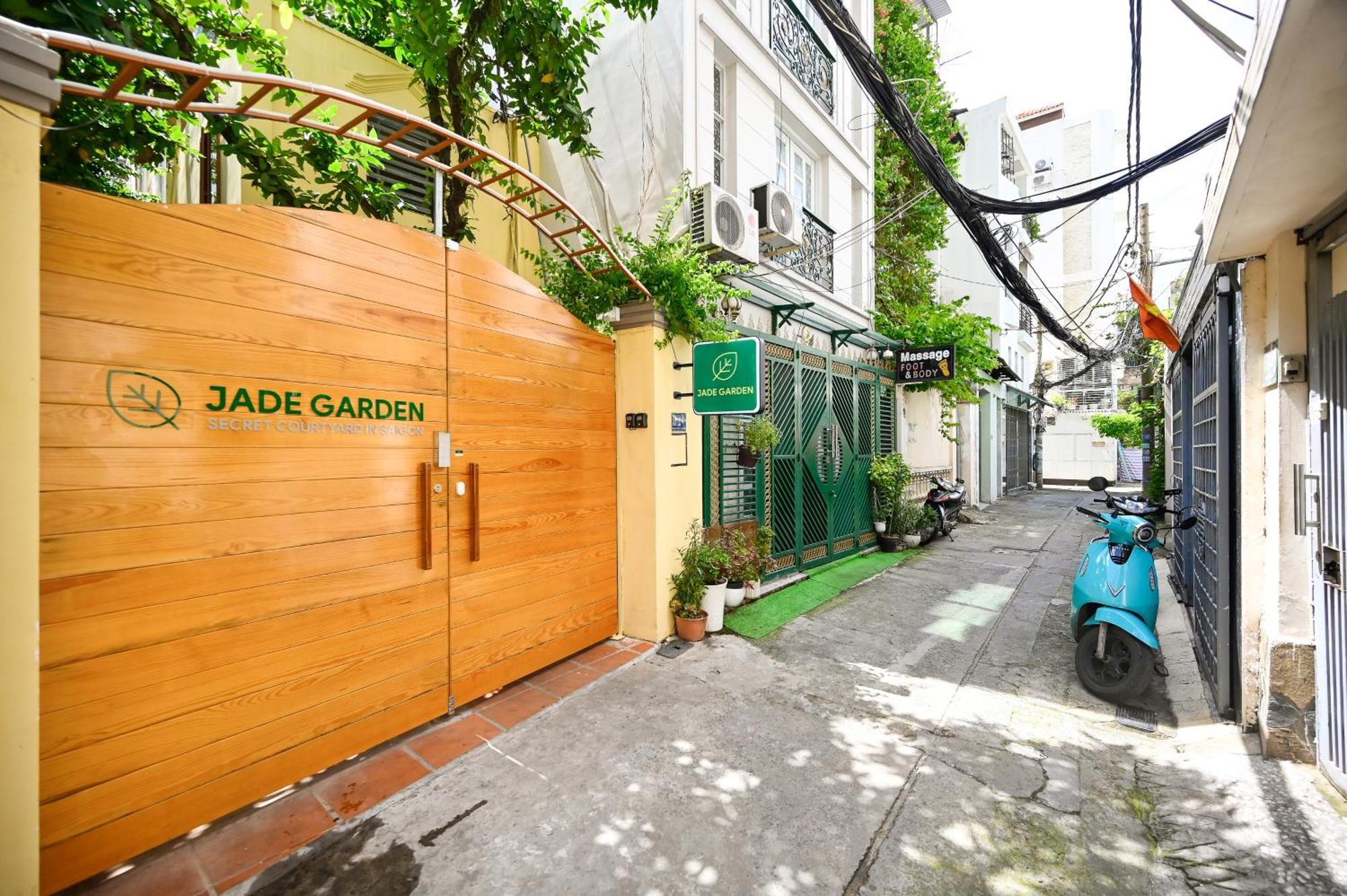 Jade Garden - Secret Courtyard In Saigon Hotel Хошимин Екстериор снимка
